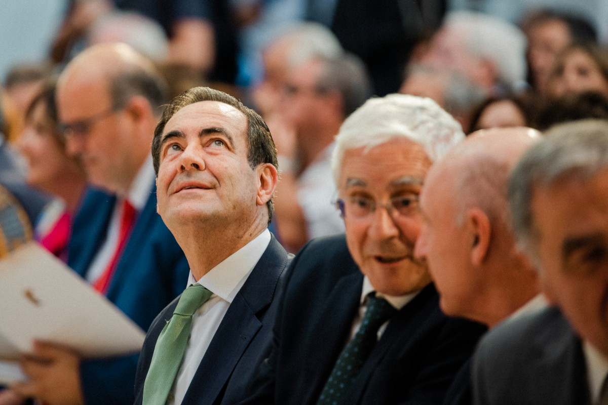 José Bono impulsa un hotel en Tánger en paralelo a los negocios de Mohamed VI de cara al Mundial de fútbol de 2030