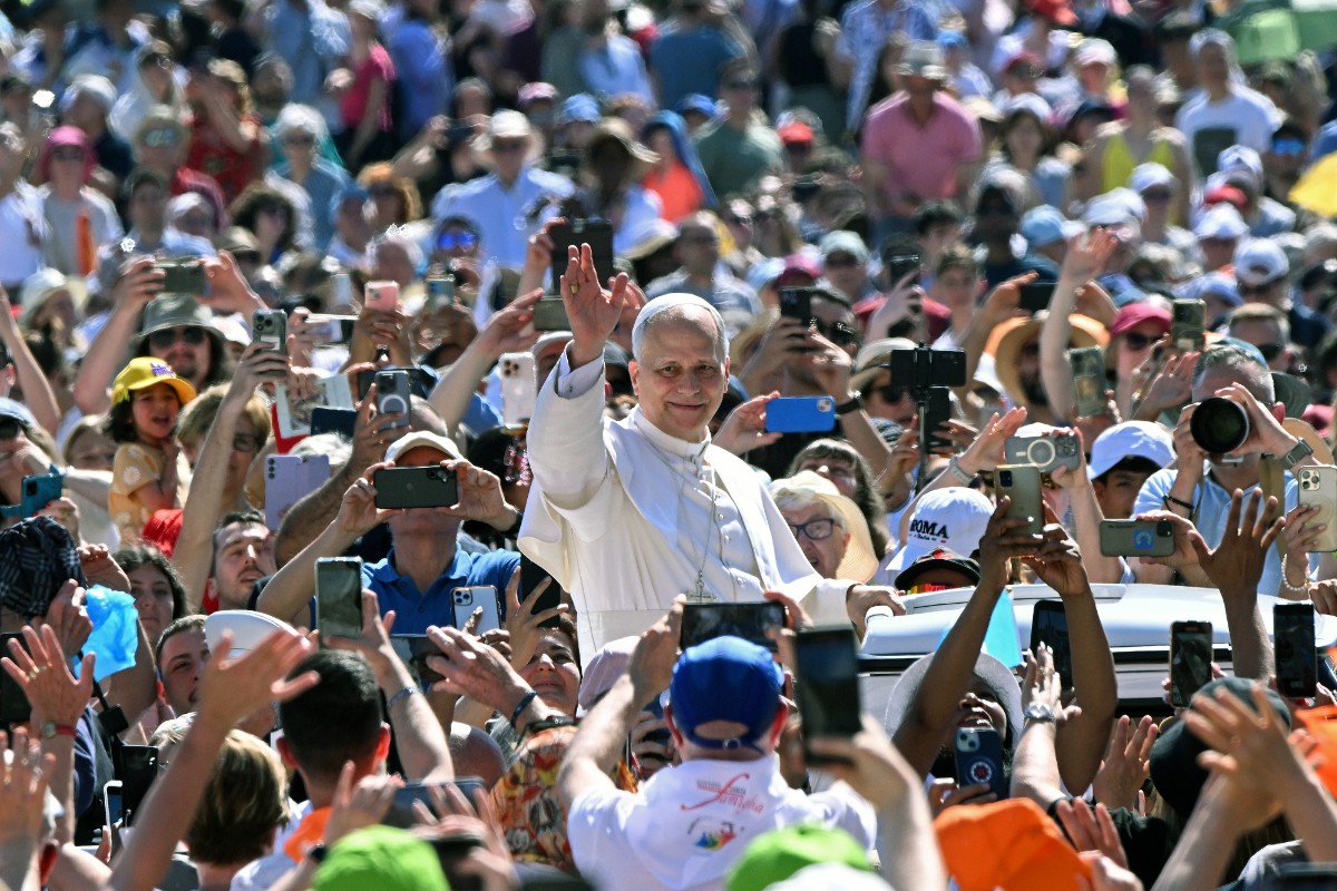 El Papa León XIV respalda la iniciativa «Un millón de niños rezando el Rosario» para luchar por la paz en el mundo
