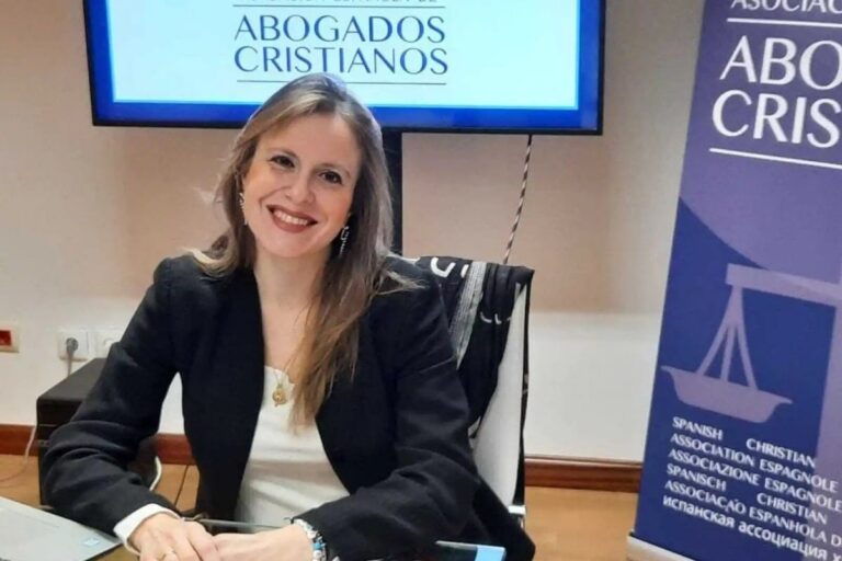 Abogados Cristianos lanza una campaña para detener la islamización de España: «Nos están comiendo el terreno de forma silenciosa»
