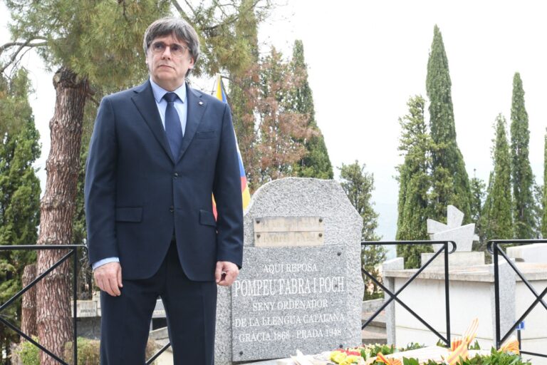 El juez Llarena rechaza aplicar la amnistía a Puigdemont por la malversación del 1-O tras el aval de la Justicia europea a la ley