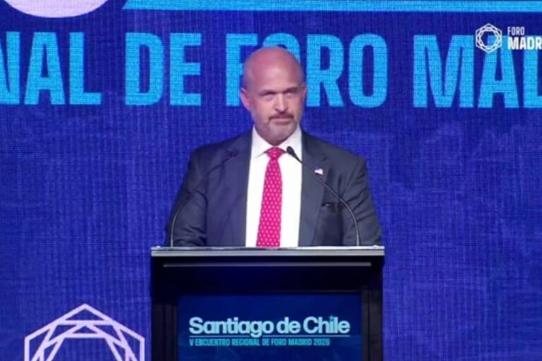 El presidente de ‘The Heritage Foundation’, Kevin Roberts, denuncia la situación en Ceuta: «Es una invasión por parte de Marruecos. Todos, incluidos los Estados Unidos, debemos estar con los españoles»