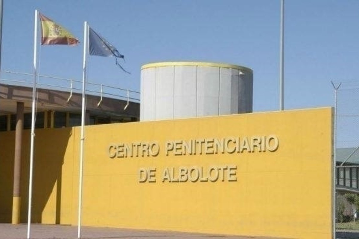 Un preso agrede a dos funcionarios de prisiones en el Centro Penitenciario de Albolote (Granada)