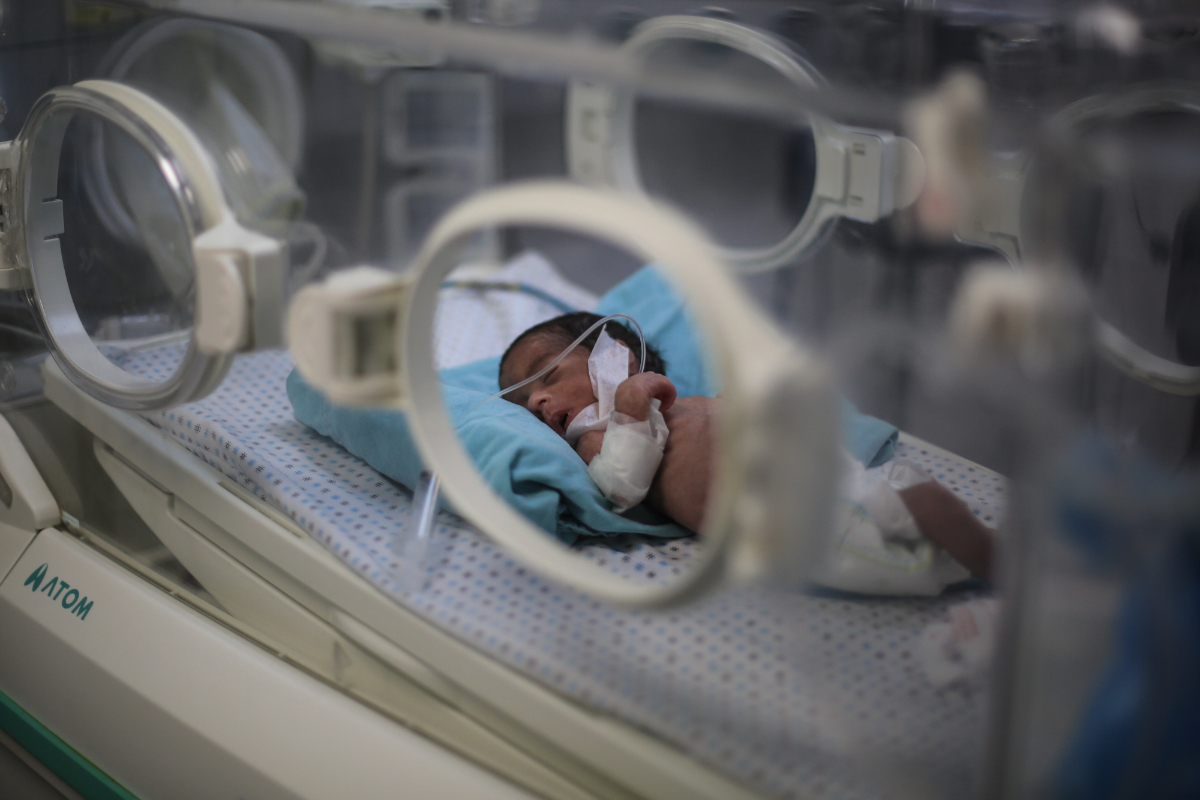 Veinticinco marroquíes ya han dado a luz en Ceuta desde la invasión y Neonatología sólo tiene seis incubadoras