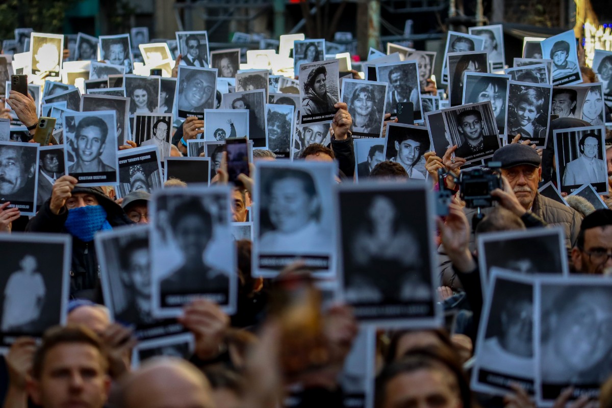 El Gobierno de Milei valora llevar al régimen de Irán a tribunales internacionales por el atentado terrorista contra la AMIA en Buenos Aires