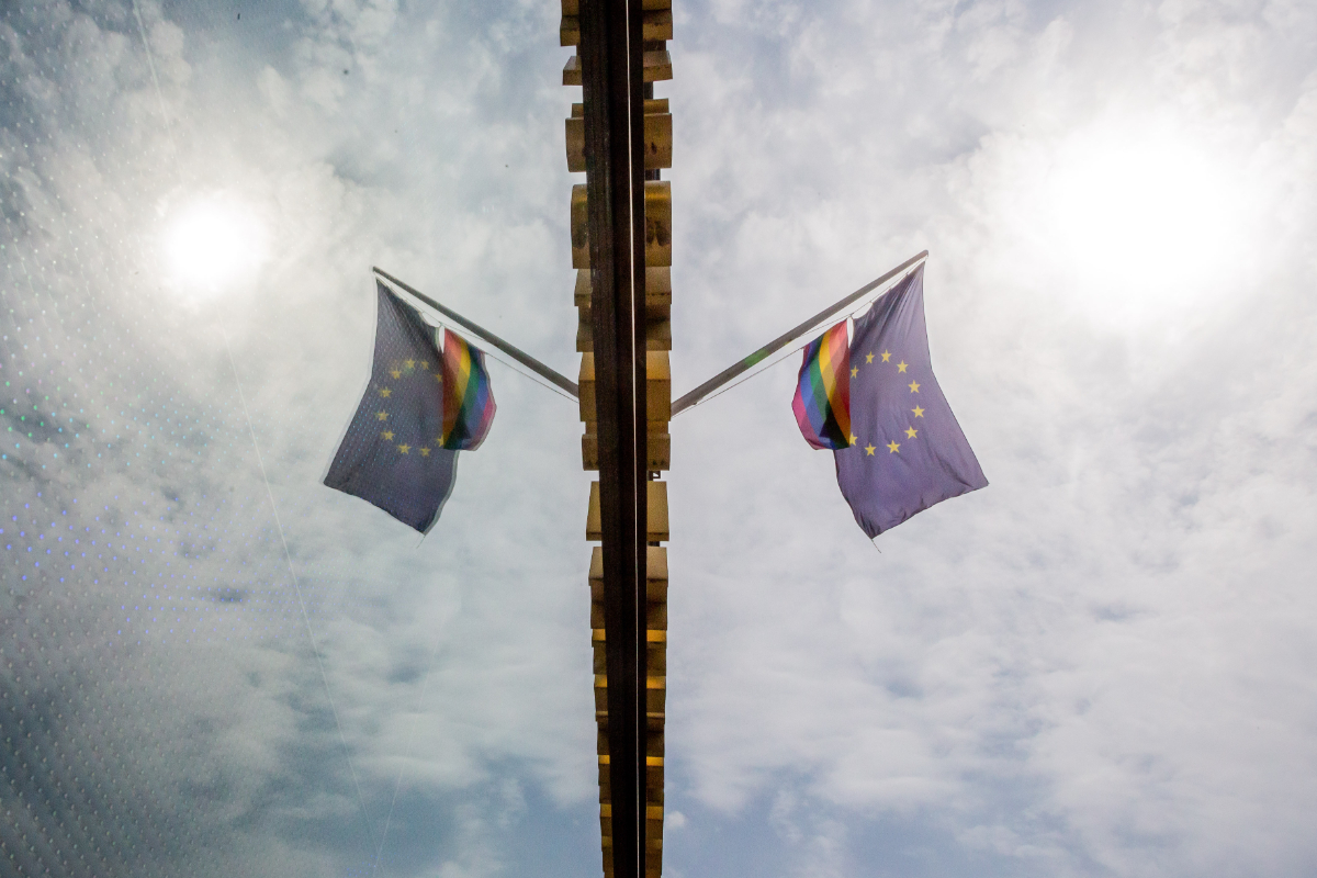 Una ONG financiada por Bruselas presenta en la Eurocámara un informe que llama «contaminación» al avance de los movimientos provida
