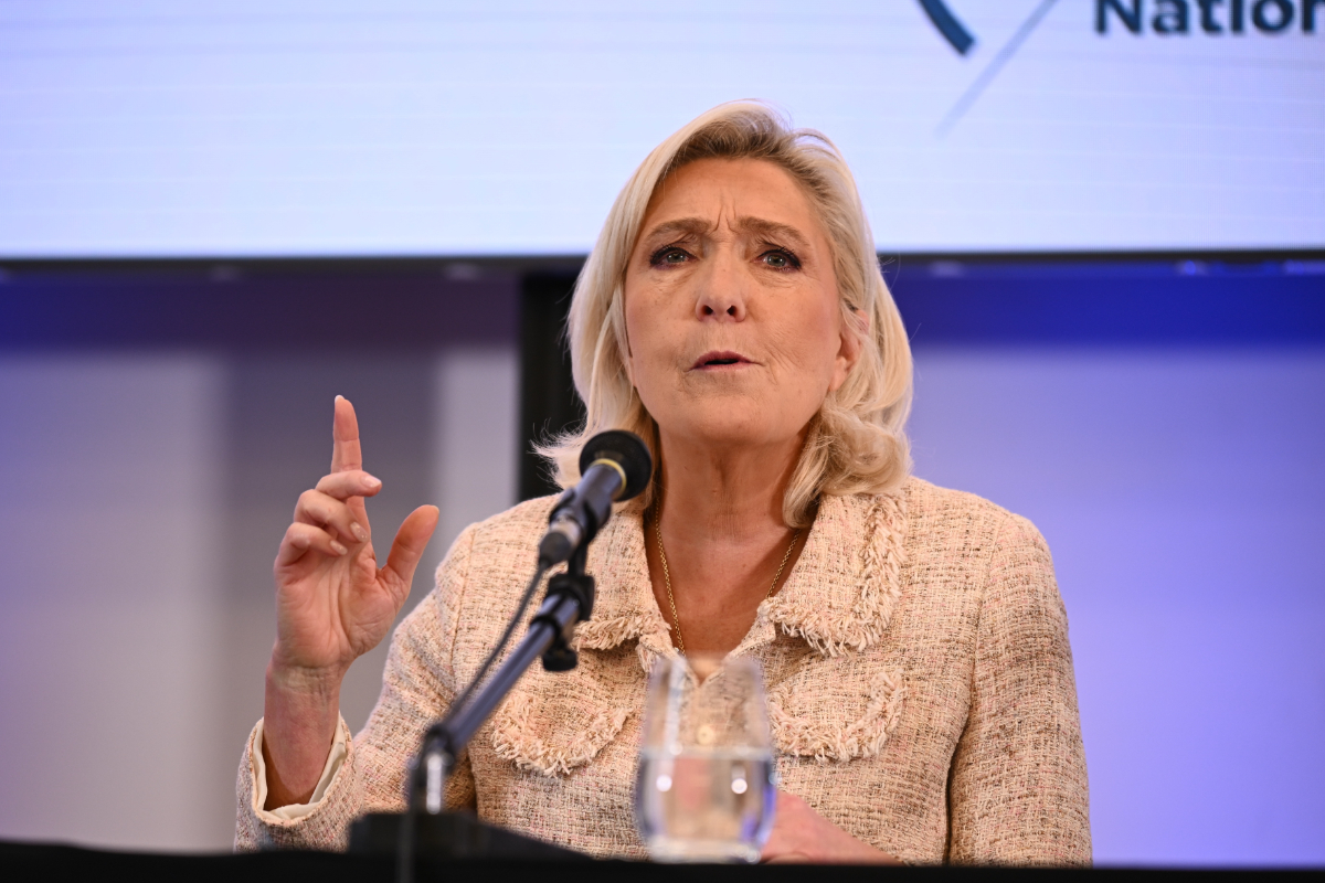 Marine Le Pen promete recuperar la extracción de petróleo en Francia y derogar las prohibiciones ecologistas