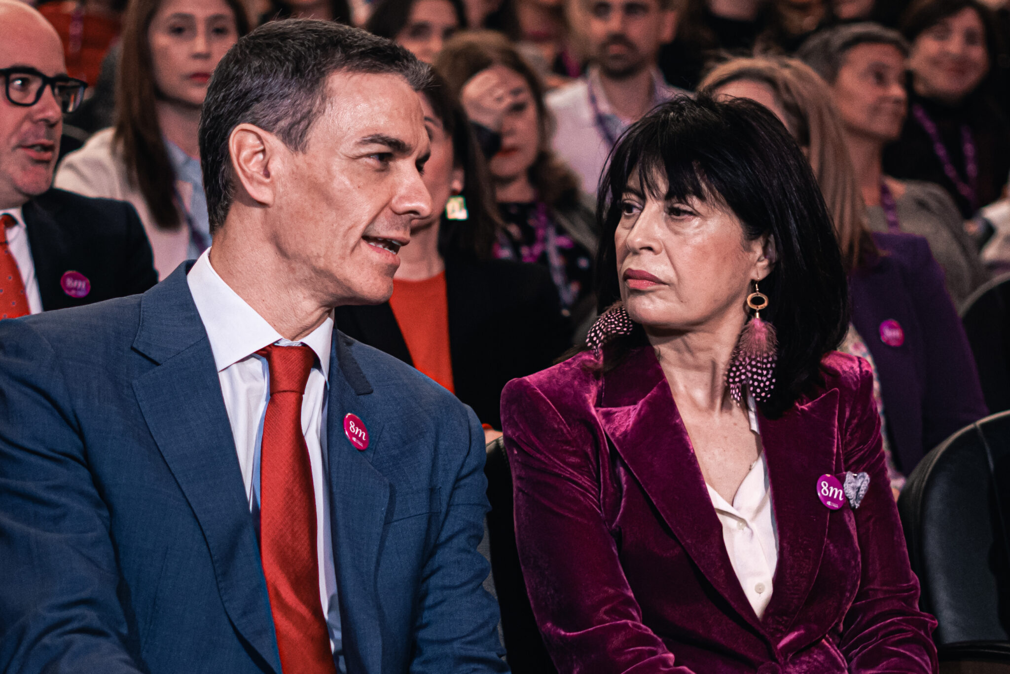 El Gobierno de Sánchez reserva 200.000 euros para un fondo feminista que presenta a la derecha como una amenaza para los derechos