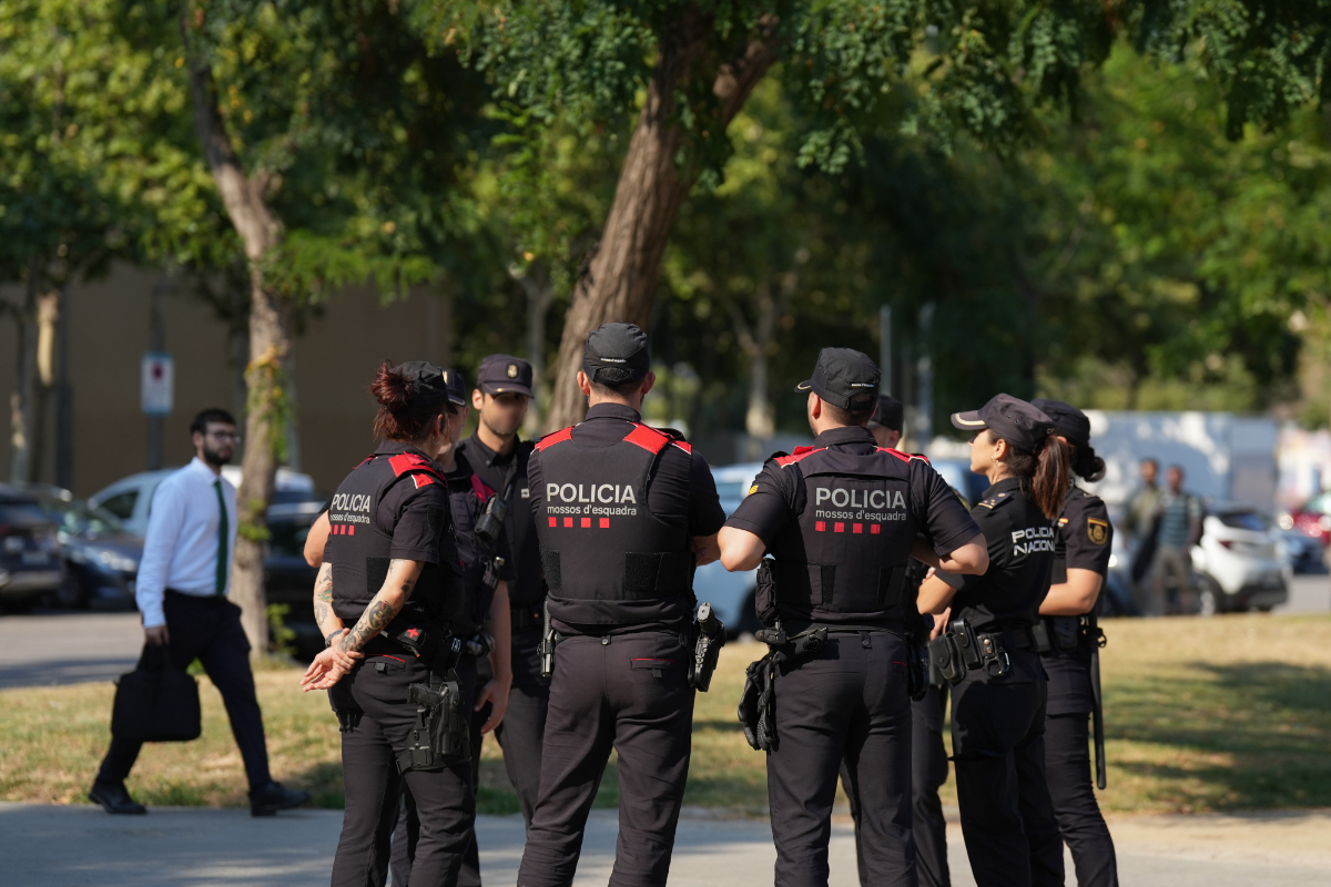 Detenidos tres miembros de una banda latina por el asesinato a tiros de un dominicano en L’Hospitalet (Barcelona)