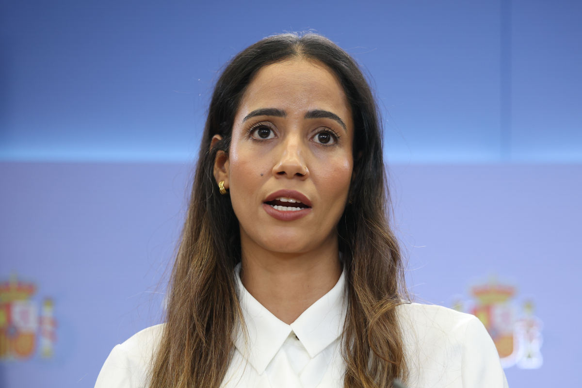 La número dos de Frente Amplio cobra casi 6.000 euros al mes como diputada y se queja de tener que compartir piso