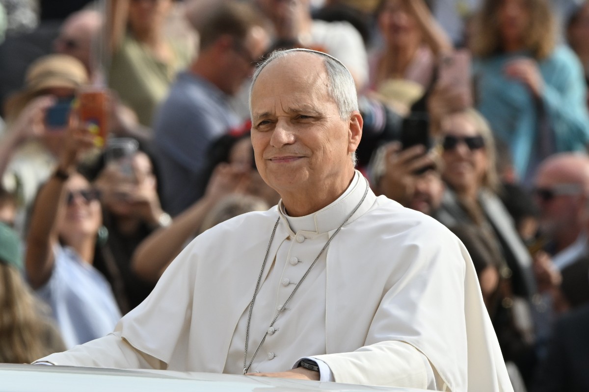 La Santa Sede informa de que la intervención del Papa León XIV ha concluido «con éxito, en el plazo y de la forma previstos»