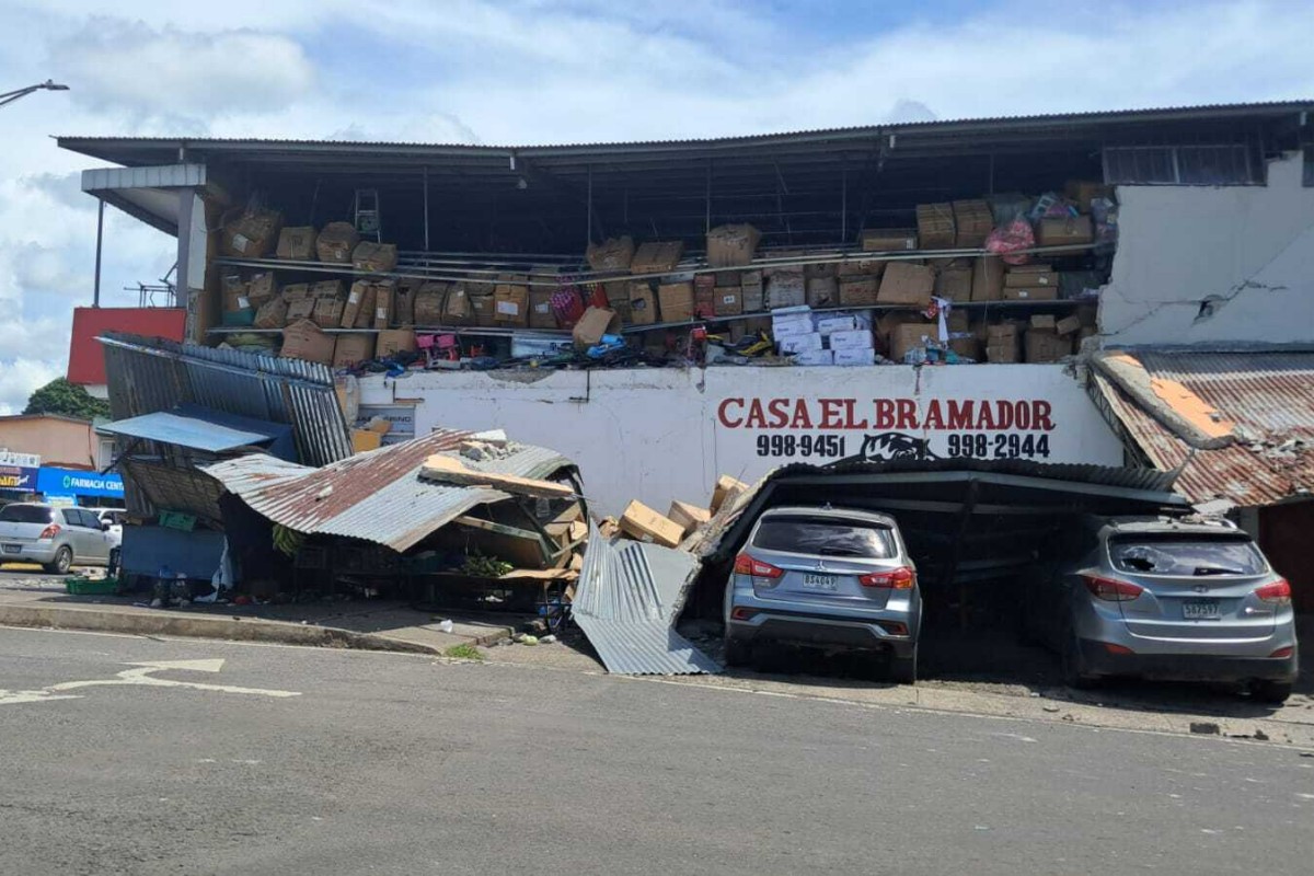 El potente seísmo registrado en Panamá causa el derrumbe parcial de un hotel y varias iglesias