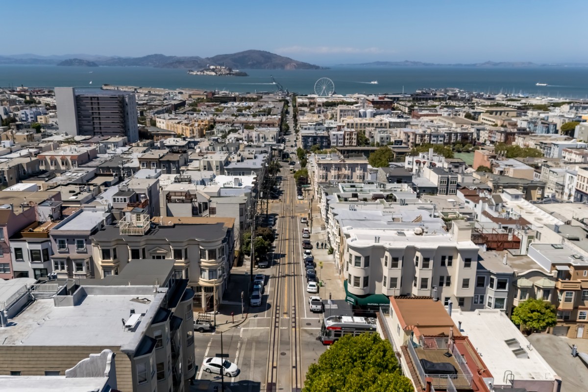 Detenido un saudí por ocultar un dispositivo de espionaje en las oficinas de OpenAI en San Francisco (EEUU)