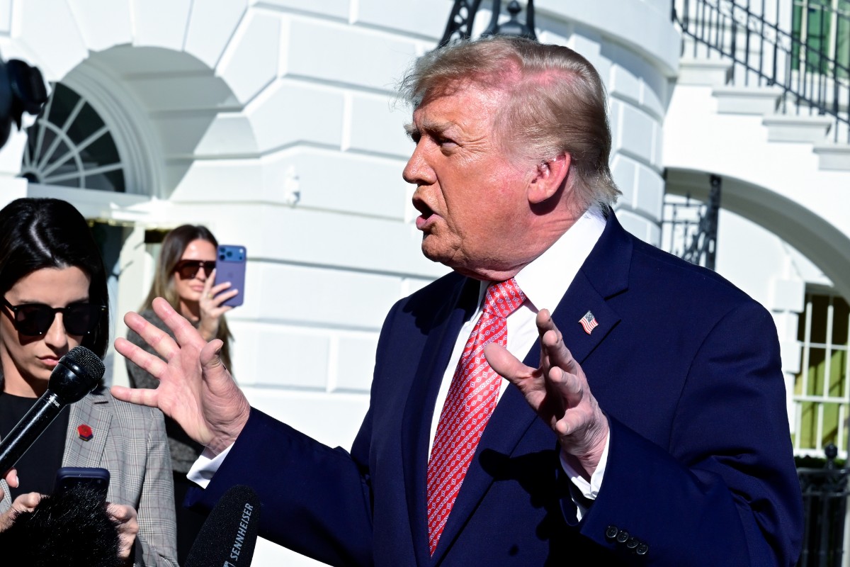 Donald Trump denuncia la islamización de Francia: «París será pronto una ciudad musulmana. La han arruinado»