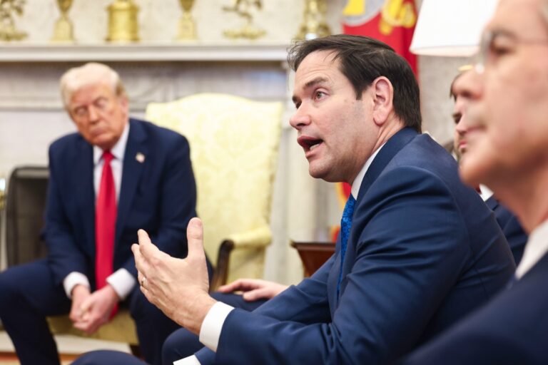 Marco Rubio llama a los cubanos a colaborar con la Administración Trump para generar un cambio político en la isla: «Es el momento»