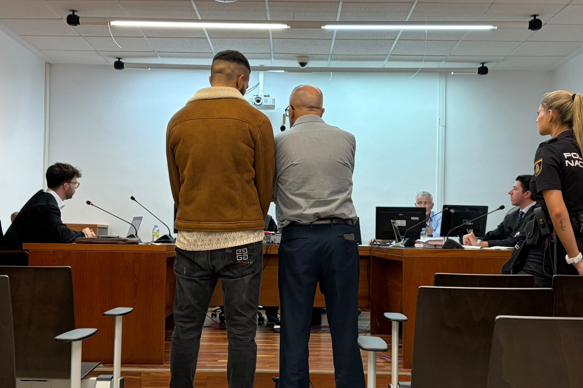 Queda en libertad un invasor marroquí que atacó con espray pimienta a dos legionarios en Ceuta: sólo le imponen 120 euros de multa