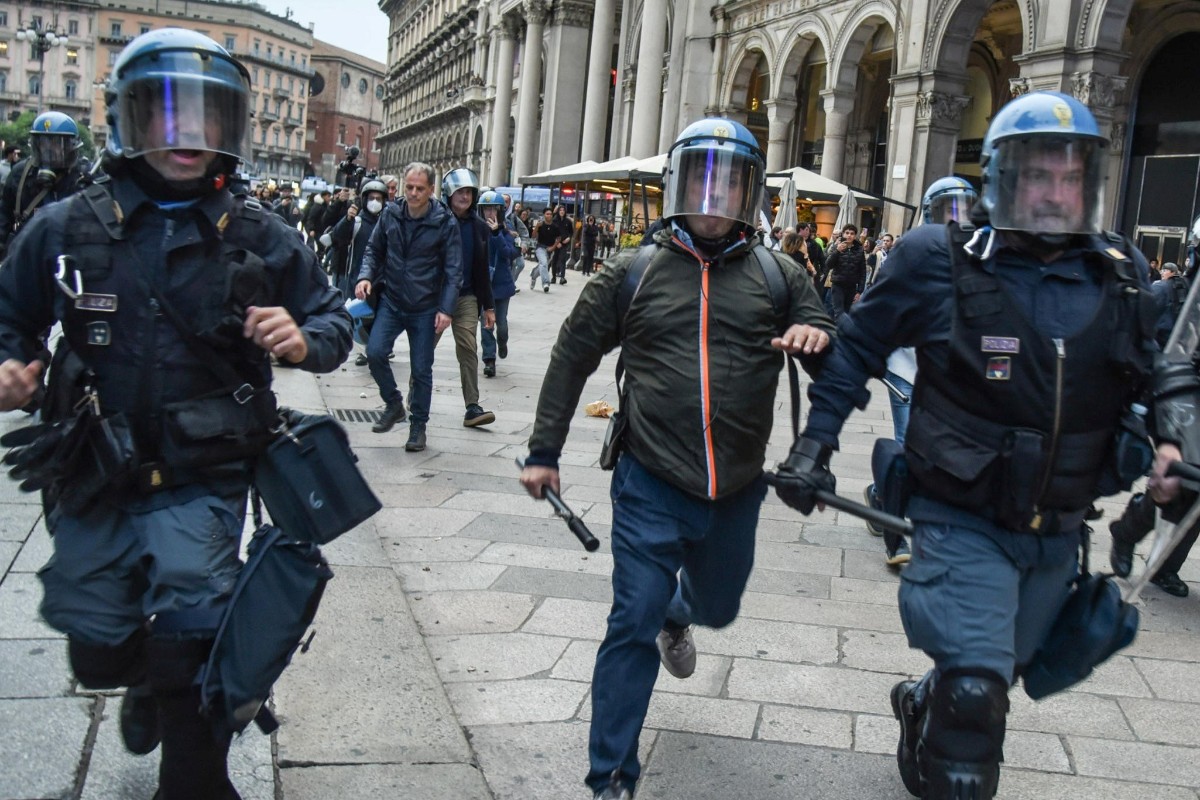 El ministro de Defensa de Italia asegura que los disturbios son un mecanismo de «guerra híbrida» que opera «sin que Occidente se dé cuenta ni reaccione»