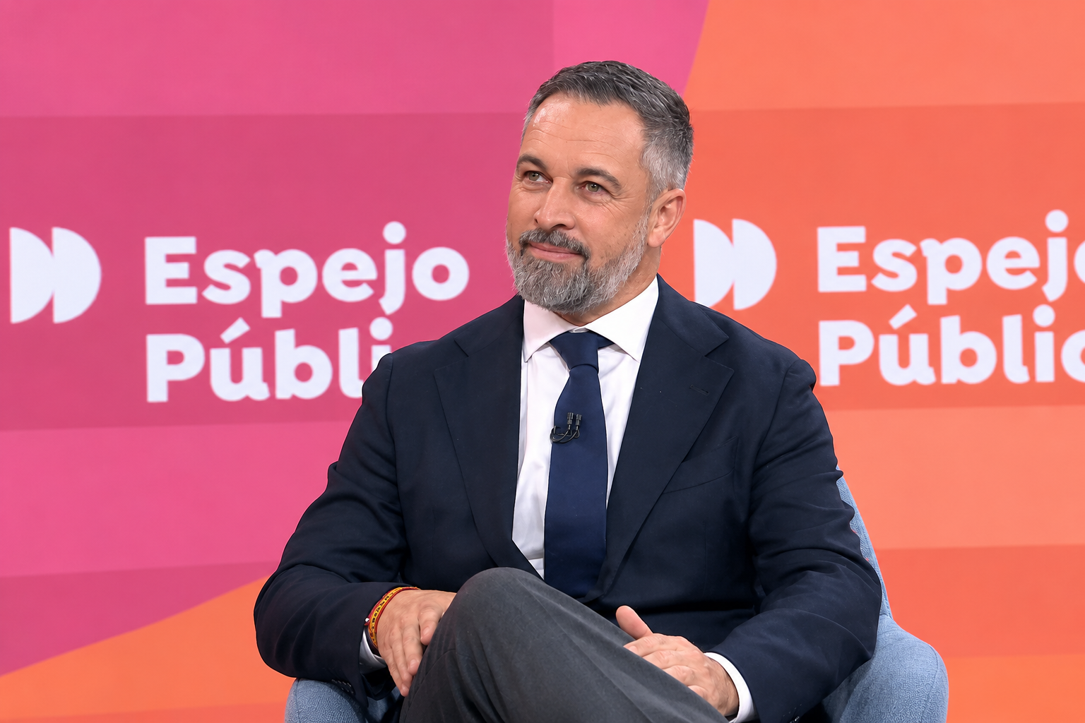 Santiago Abascal llama a los españoles a estar «alerta» y «movilizados» ante el adelanto electoral y señala que Pedro Sánchez es el «candidato de Marruecos»