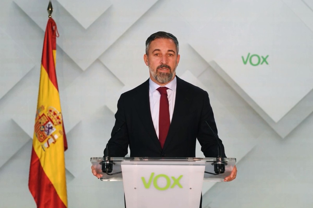 Santiago Abascal reitera que VOX mantiene la voluntad de «entendimiento» para proteger el Senado y avisa a los españoles: «Sánchez pretende robar estas elecciones»