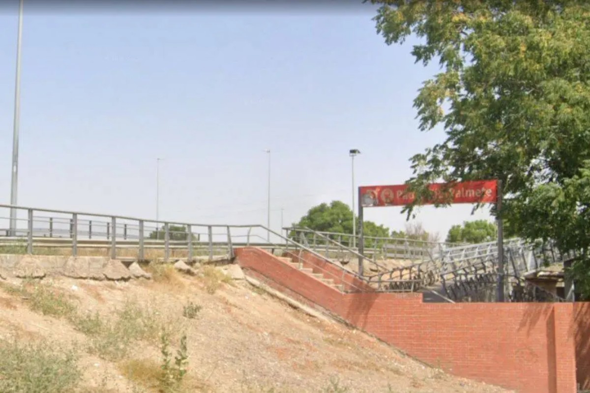 Descarrila un tren de mercancías en Sevilla y obliga a suspender una línea de Cercanías