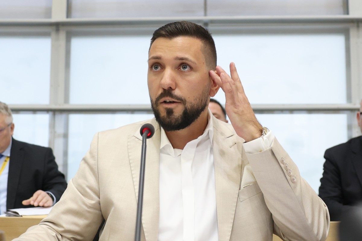 BMW no renovará el contrato del vehículo del presidente del Parlamento de Sajonia-Anhalt porque es de AfD: «No es democrático»