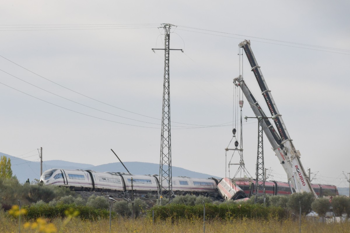 Operadores y maquinistas exigen cambios urgentes en los protocolos para garantizar la seguridad y limitar la velocidad de los trenes si fallan los sistemas de señalización