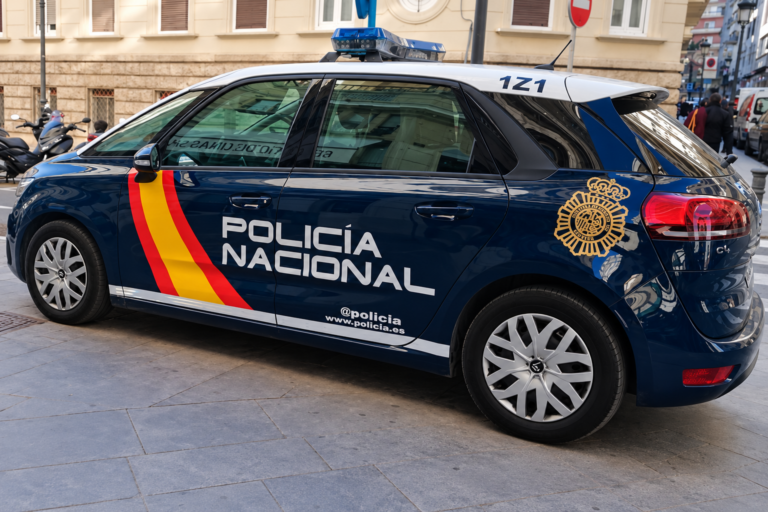 Detenido en Alicante un fugitivo buscado por un robo violento en Rumanía que acumulaba numerosos antecedentes delictivos en España