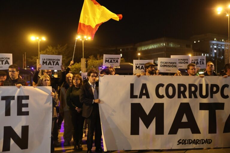 Figaredo (VOX), en la concentración en Cibeles tras la tragedia de Urda: «Tenemos rabia e ira contra el Gobierno criminal»