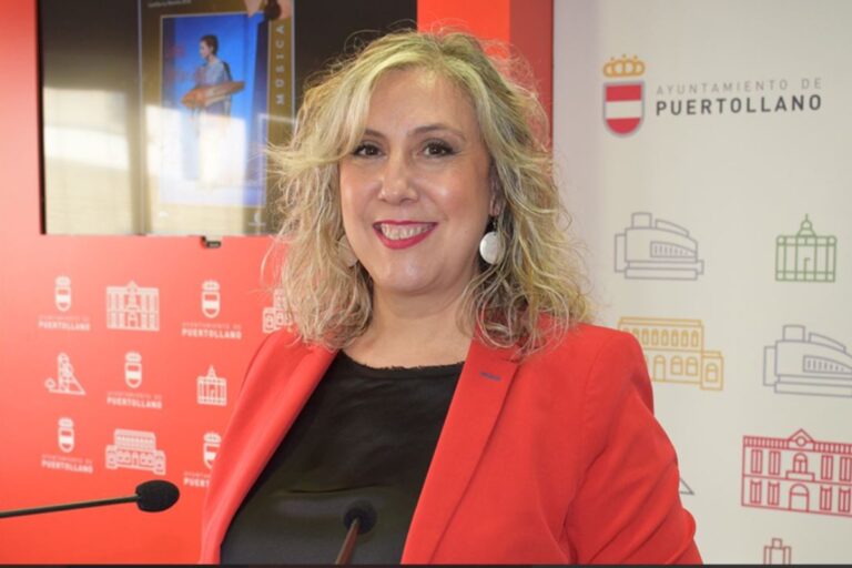 A juicio una concejal socialista acusada de hacer propaganda del PSOE el día de las elecciones generales de 2023 en Puertollano (Ciudad Real)