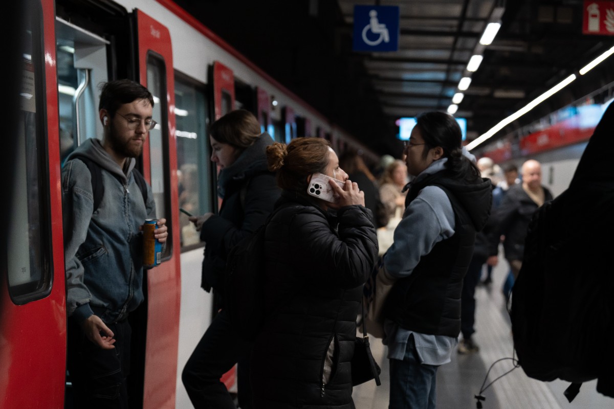 Barcelona se enfrenta a las consecuencias del temporal: cerradas una decena de entradas al Metro a causa de las lluvias